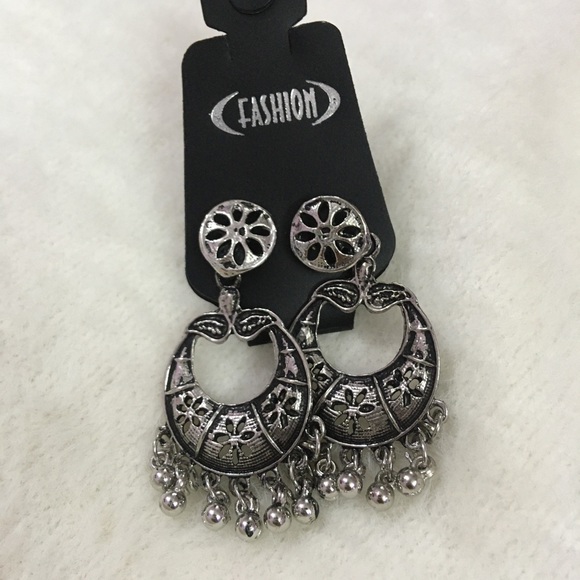 ✨Combo Buy 4 Small Chandbali Earrings at 499/- - Picture 7 of 8